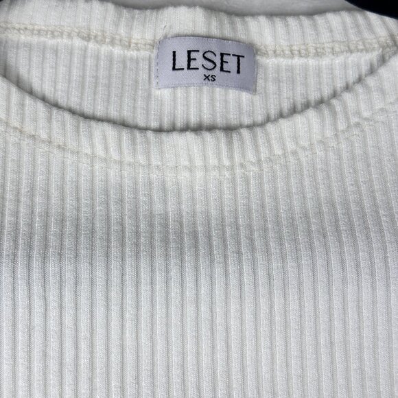 LESET Women's Ali Ribbed-knit Cropped Top In Ivory size XS Soft Stretch Luxe Top - Picture 5 of 9
